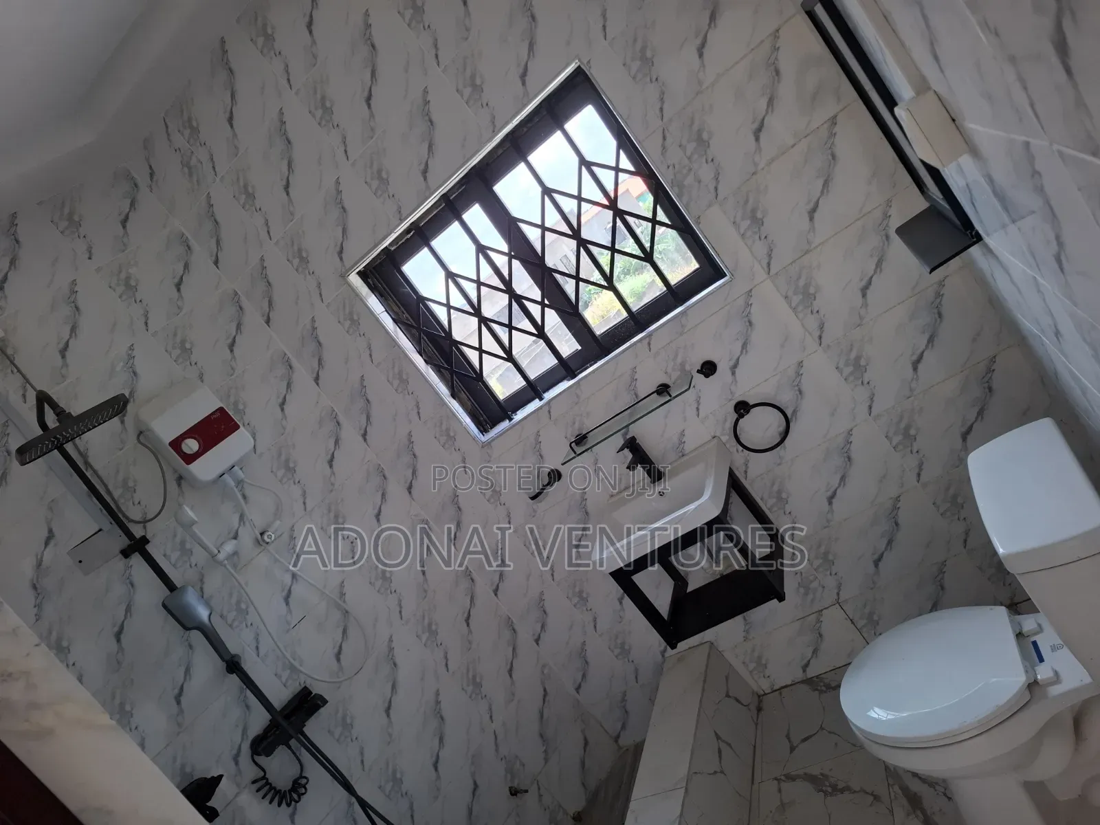 2bdrm Apartment in Sokoban Aboabo Kesse, Kumasi Metropolitan for rent