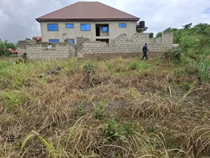 Half Plot of Land for Sale in Sokoban Ampabame