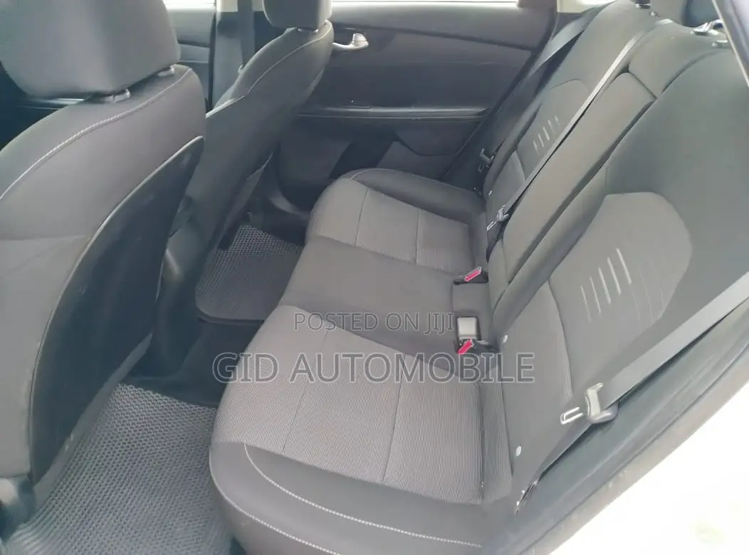 Kia Forte 2019 White