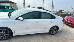 Kia Forte 2019 White
