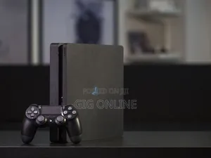 UK Used PS4 Slim