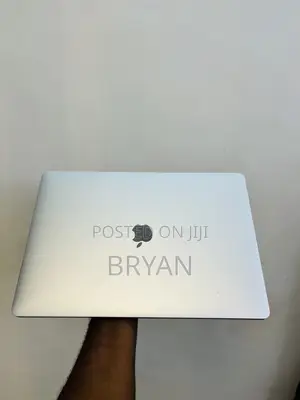 Laptop Apple MacBook Pro 2018 16GB Intel Core i7 SSD 512GB