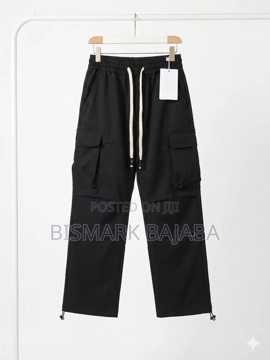 Men’s Premium Black Cargo Pants With Drawstring