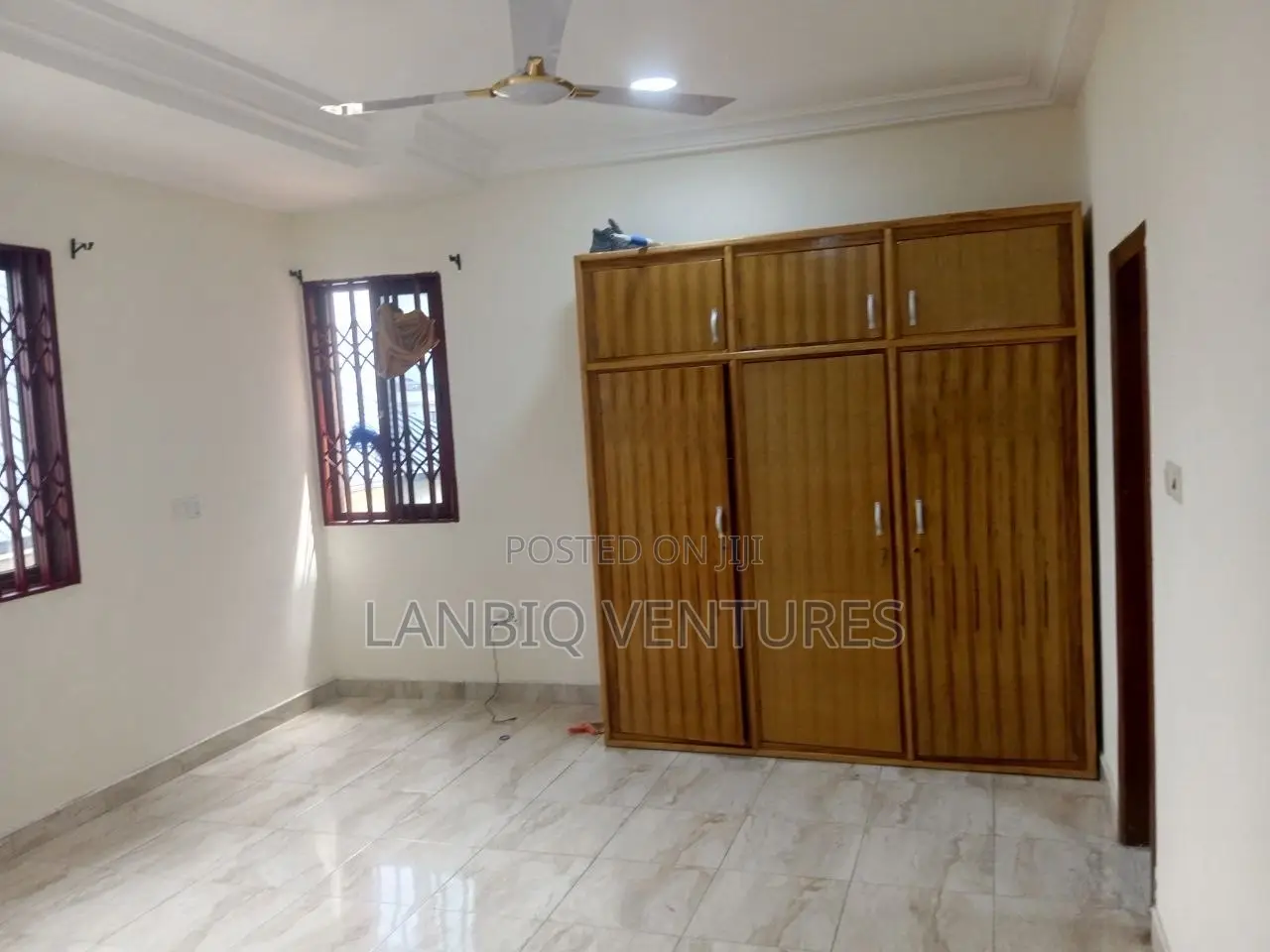 2bdrm Apartment in Madina for rent