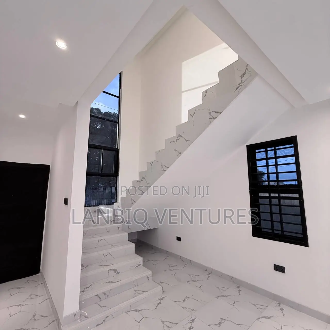 4bdrm House in Pokuase for sale