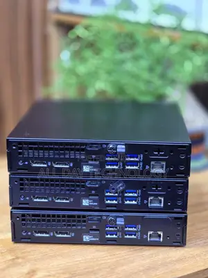 Desktop Computer Dell OptiPlex 7070 16GB Intel Core i7 SSD 256GB