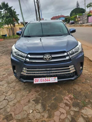 Toyota Highlander 2018 Silver