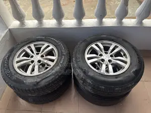 Mitsubishi RIM 16 With Good Tyres ( 4 Sets )~ Home Used