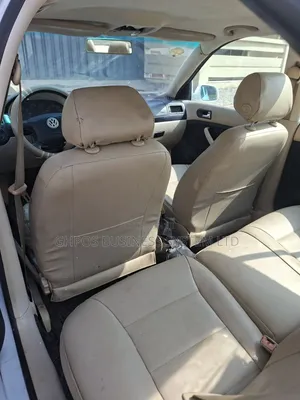 Volkswagen Jetta 2002 White