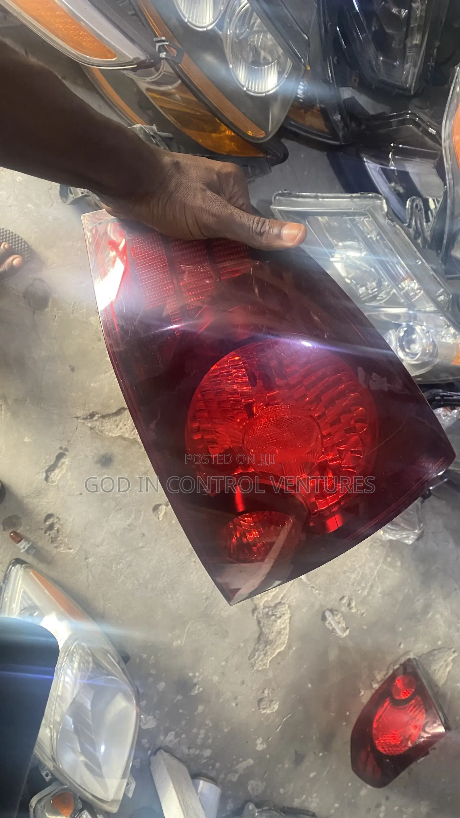 Nissan Sentra 2005 Tail Light