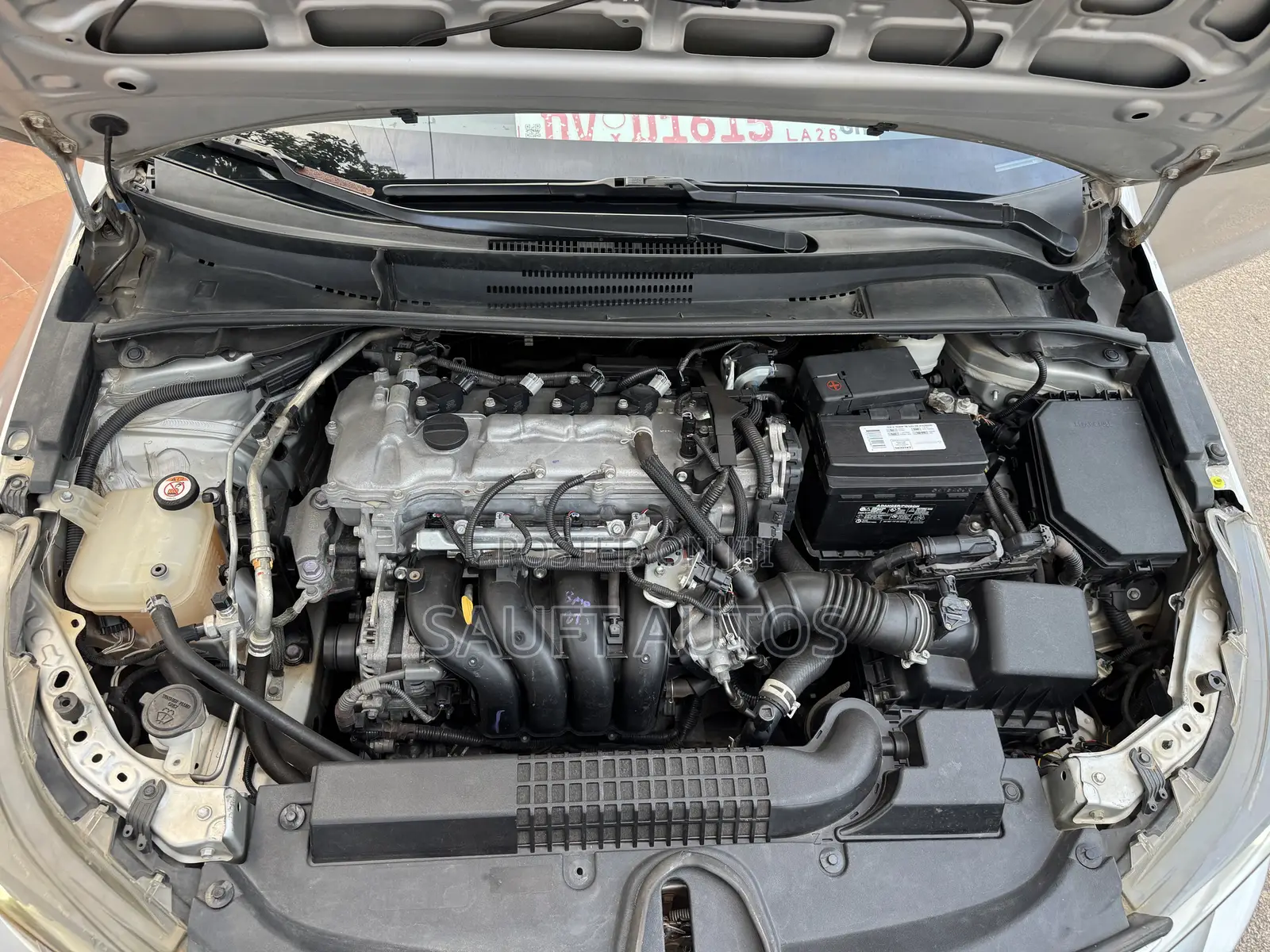 Toyota Corolla LE 2022 Silver