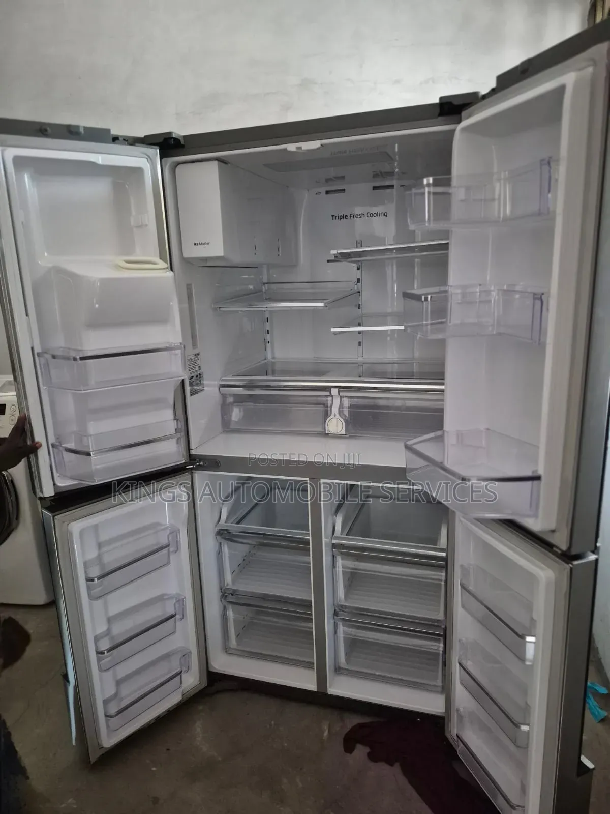 Refrigerator