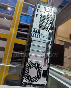 Desktop Computer HP Z2 G5 SFF 32GB Intel Core i7 HDD 1T