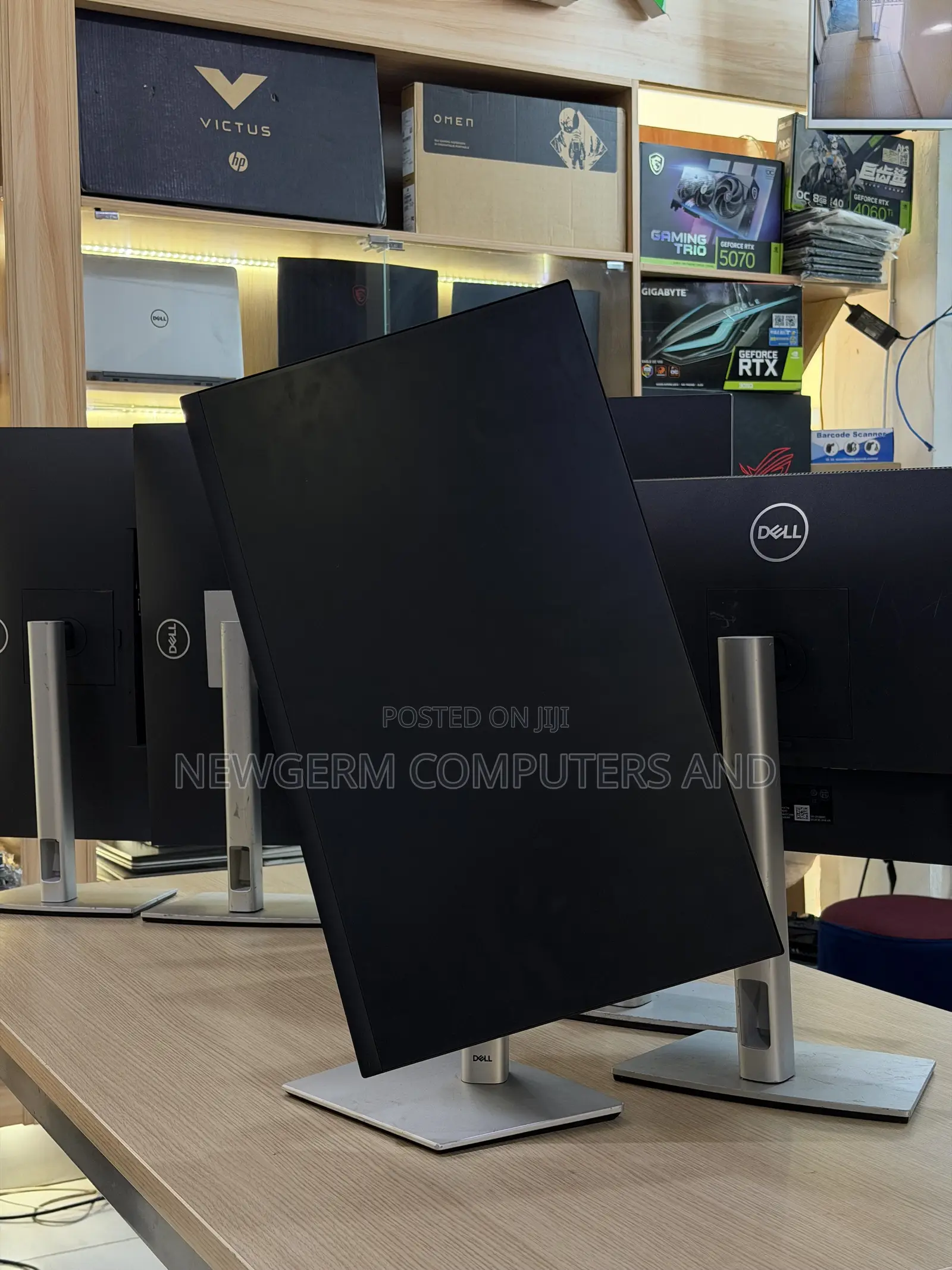 Dell P2422H 24-Inch Edgeless Monitors FHD With HDMI Port