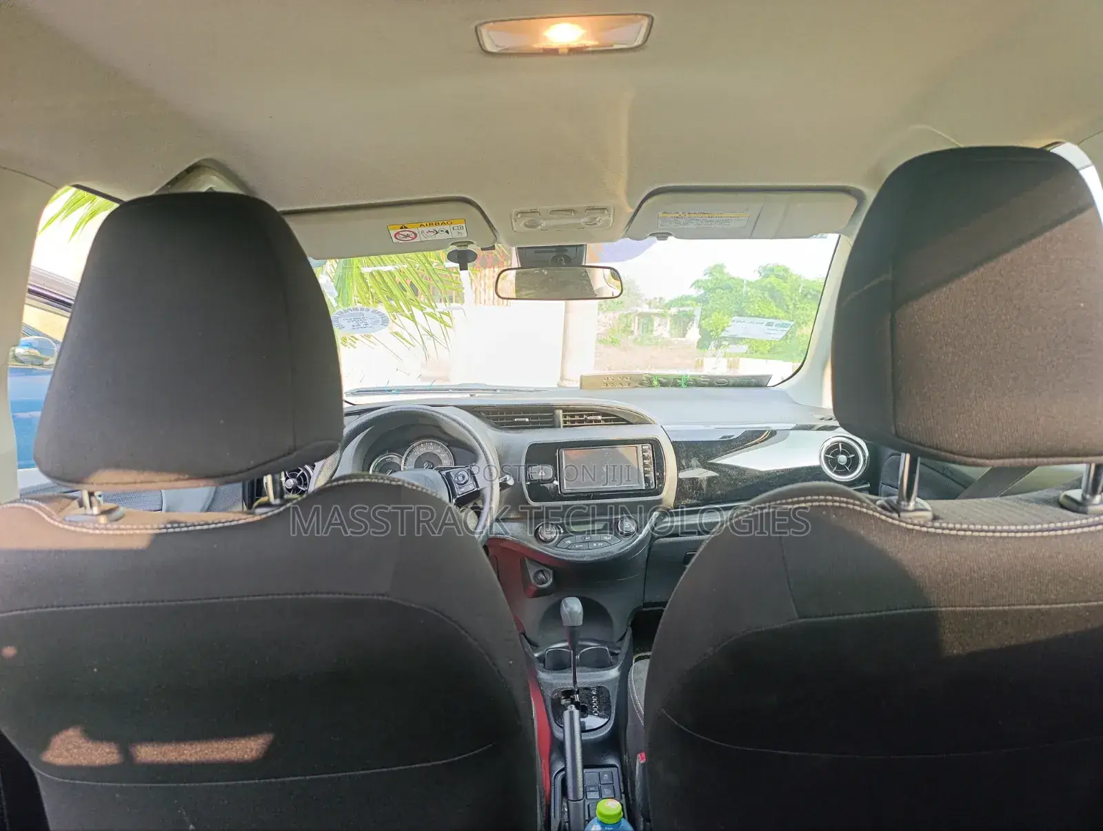 Toyota Vitz 1.5 FWD Hybrid 5dr 2017 Maroon