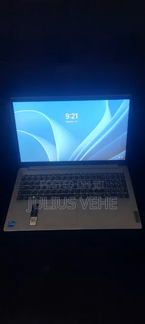 New Laptop Lenovo IdeaPad 1 8GB Intel Core i3 HDD+SSD 256GB
