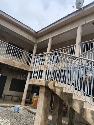 1bdrm Apartment in Oyibi, Valley View Area for rent