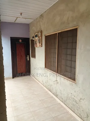 1bdrm Apartment in Oyibi, Valley View Area for rent