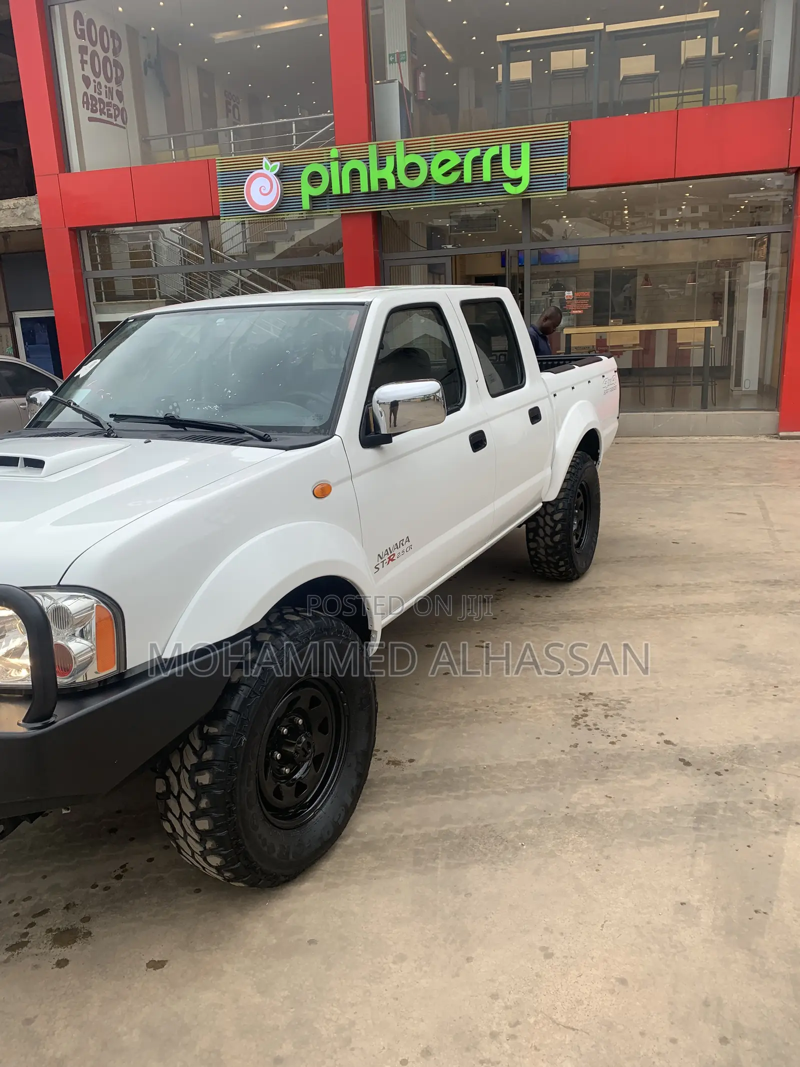 Nissan Hardbody 2015 White