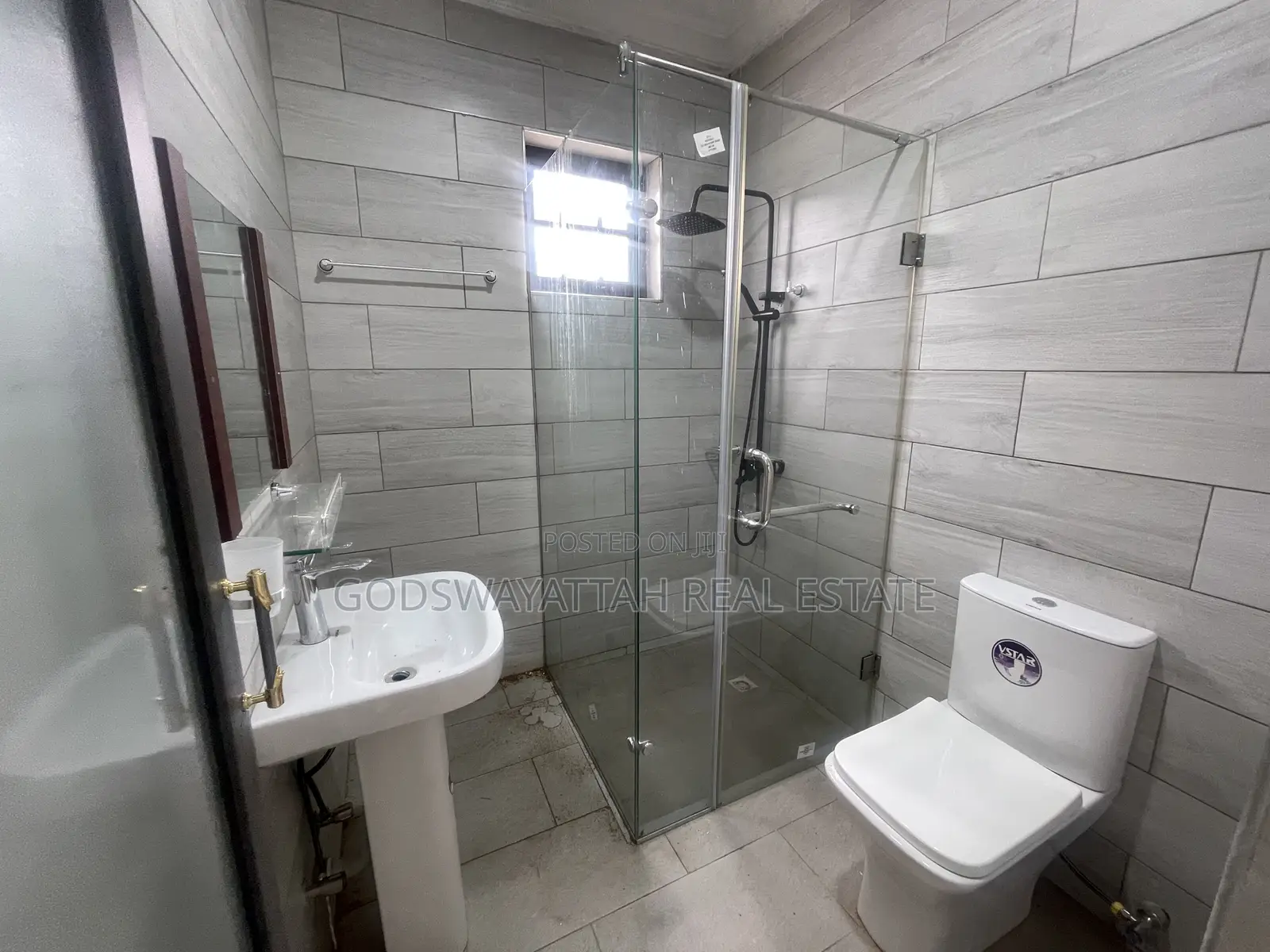 1bdrm Apartment in East Legon, Adjiriganor for rent