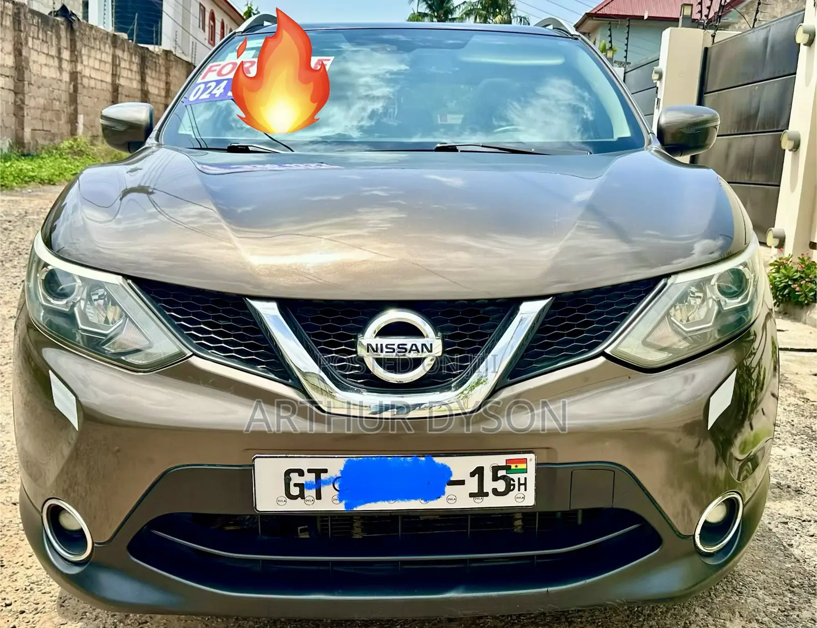 Nissan Qashqai 2015 Brown