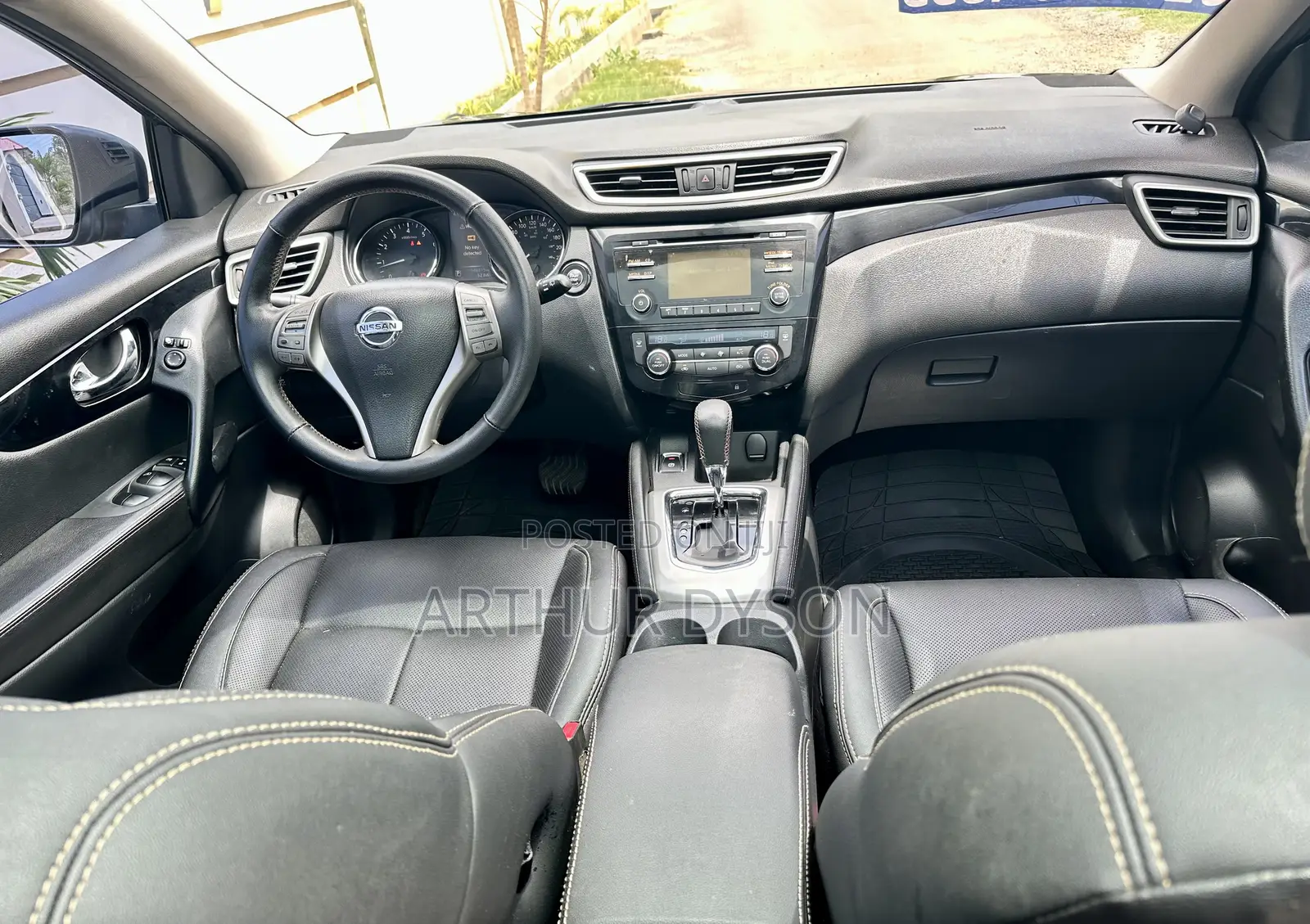 Nissan Qashqai 2015 Brown