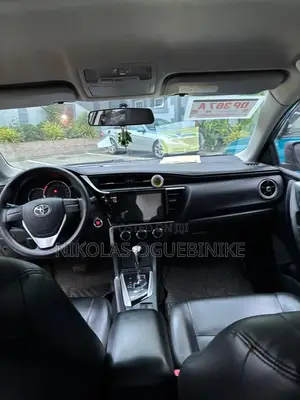 Toyota Corolla 2018 Gray