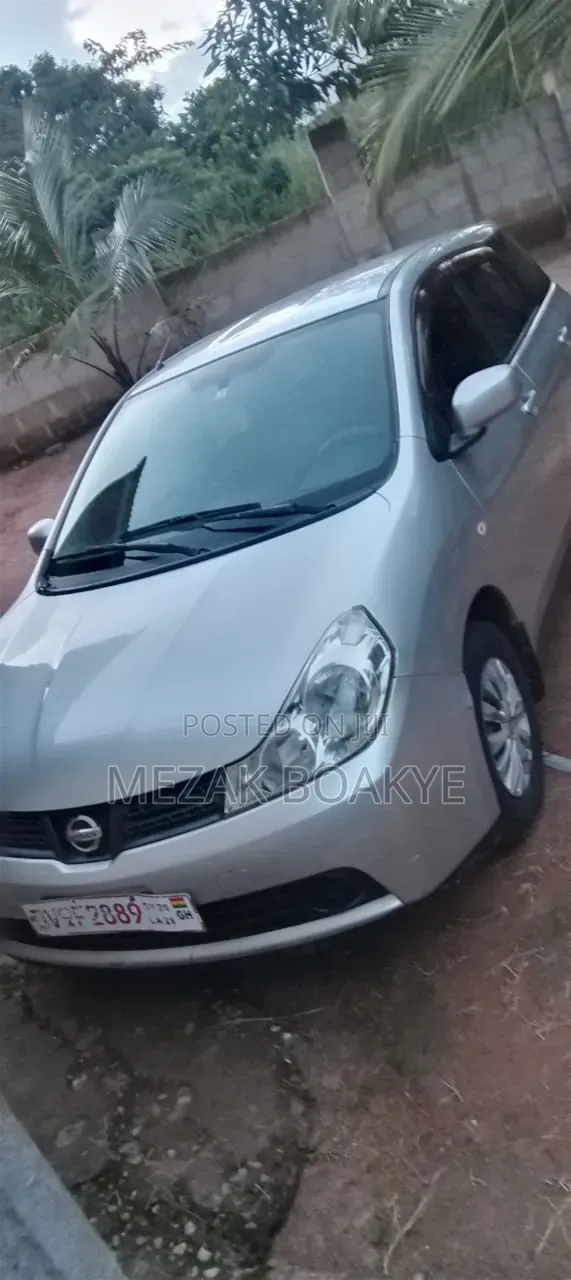 Nissan Wingroad 2015 Silver