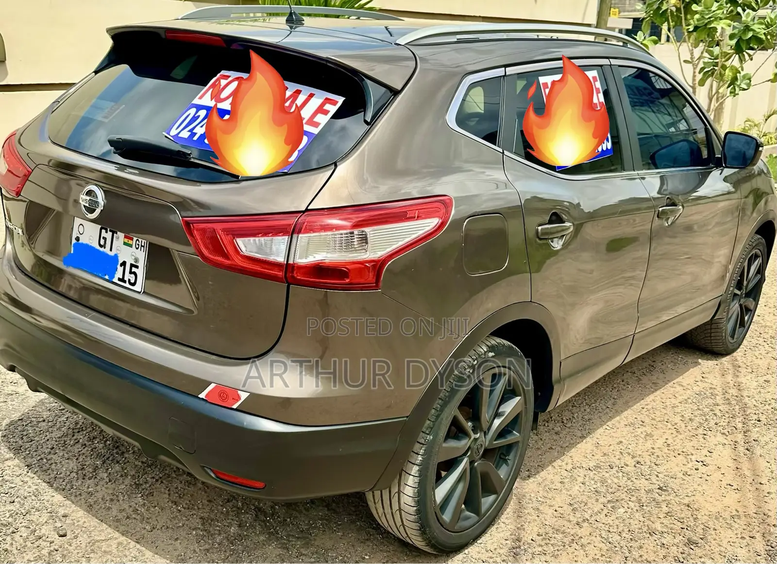 Nissan Qashqai 2015 Brown