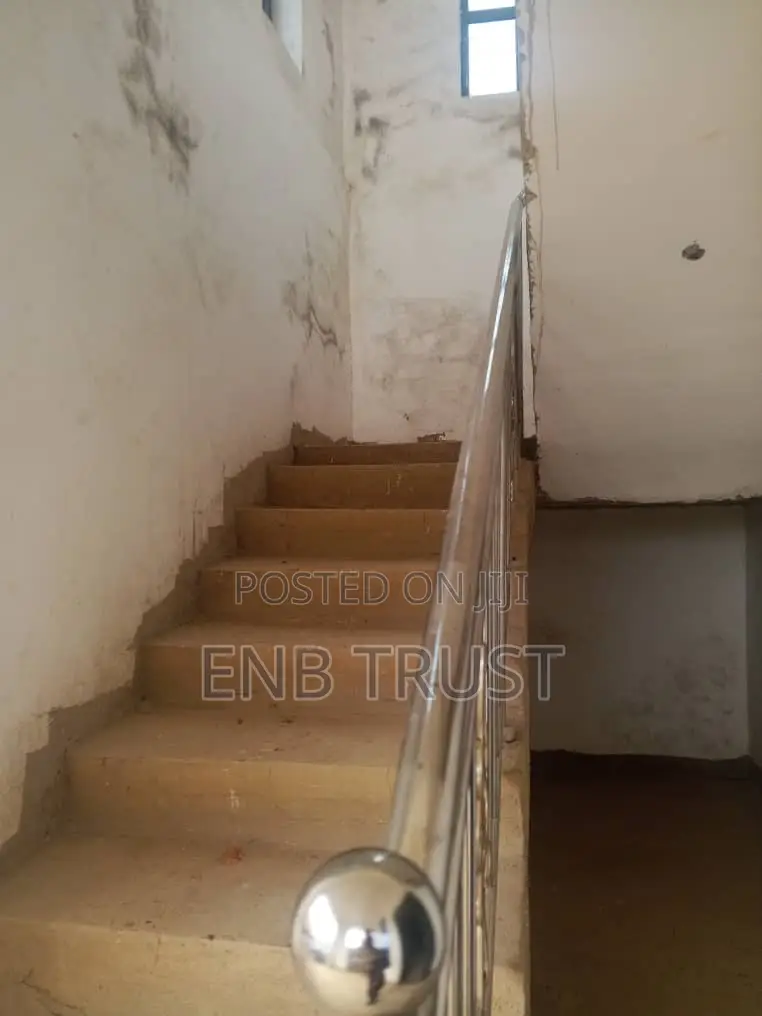 4bdrm Duplex in Odumase, Pokuase for sale