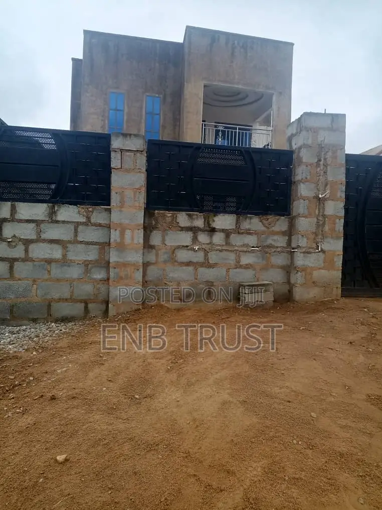 4bdrm Duplex in Odumase, Pokuase for sale