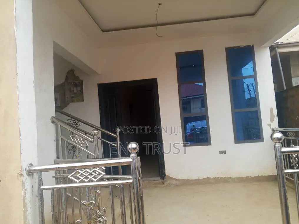4bdrm Duplex in Odumase, Pokuase for sale