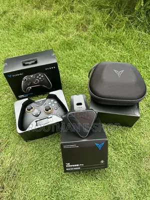Flydigi Vader Pro V2 Gaming Controller Bundle – Charging Dock + Case