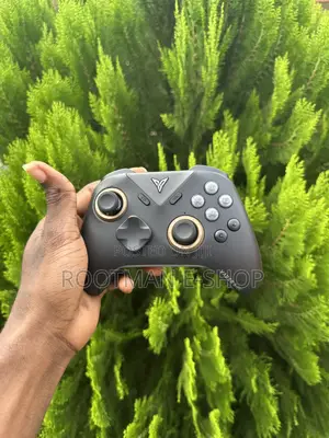 Flydigi Vader 5 Pro V2 Wireless Controller for PC/Switch/Mobile
