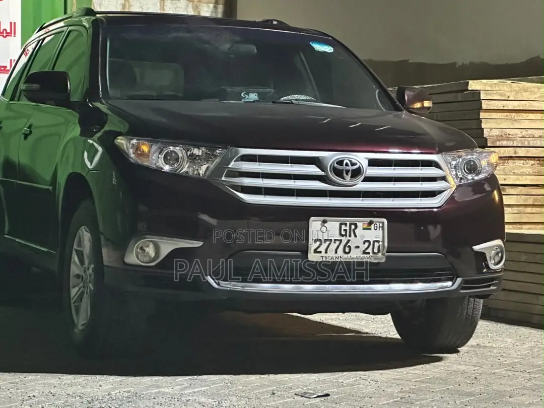 Toyota Highlander 2012 Brown