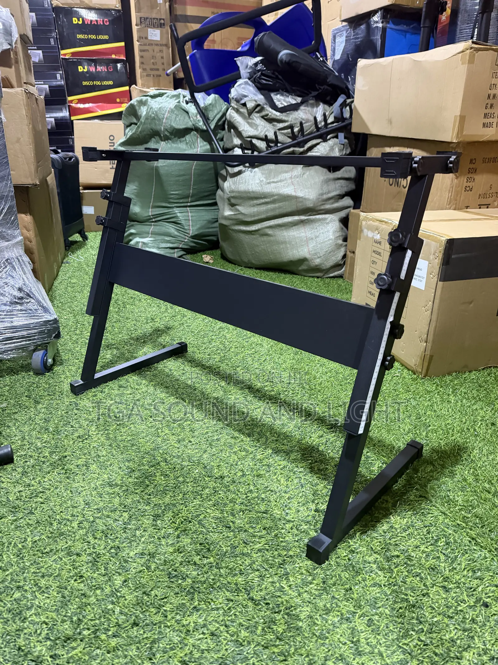 Pro-Musica Heavy Duty Z-Shaped Keyboard Stand