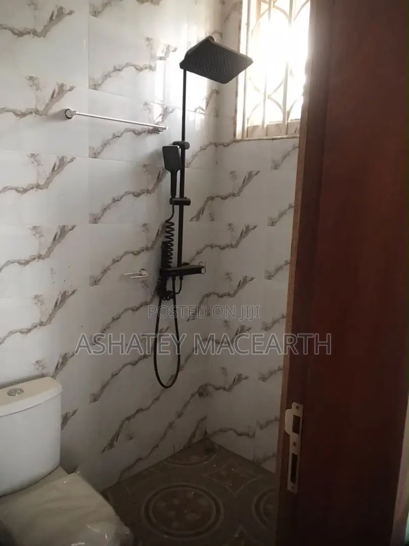 2bdrm Apartment in Hfc Estate, Community 25 for rent