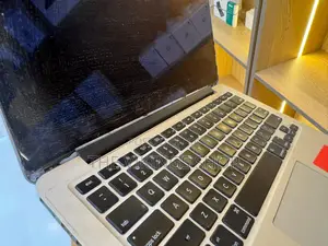 Laptop Apple MacBook 2013 8GB Intel Core i5 SSD 256GB