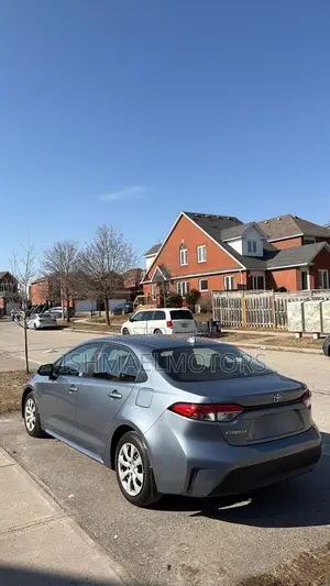 Toyota Corolla LE 2024 Blue