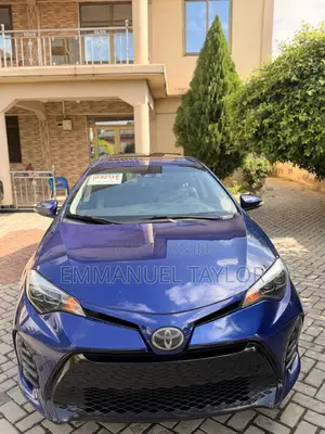 Toyota Corolla XSE (1.8L 4cyl 2A) 2018 Blue