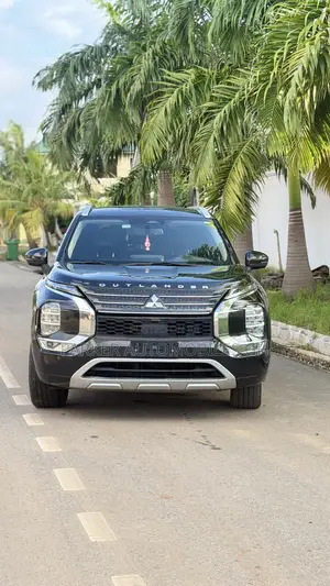 Mitsubishi Outlander SE 2022 Black