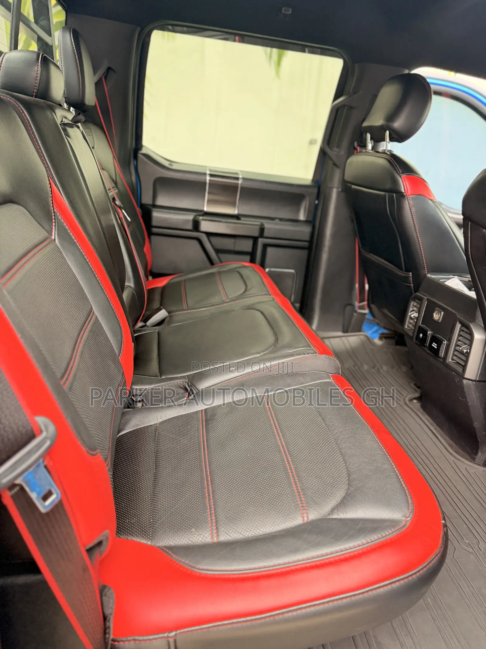 Ford F-150 2020 Blue