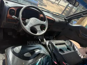 Hyundai H-100 2004