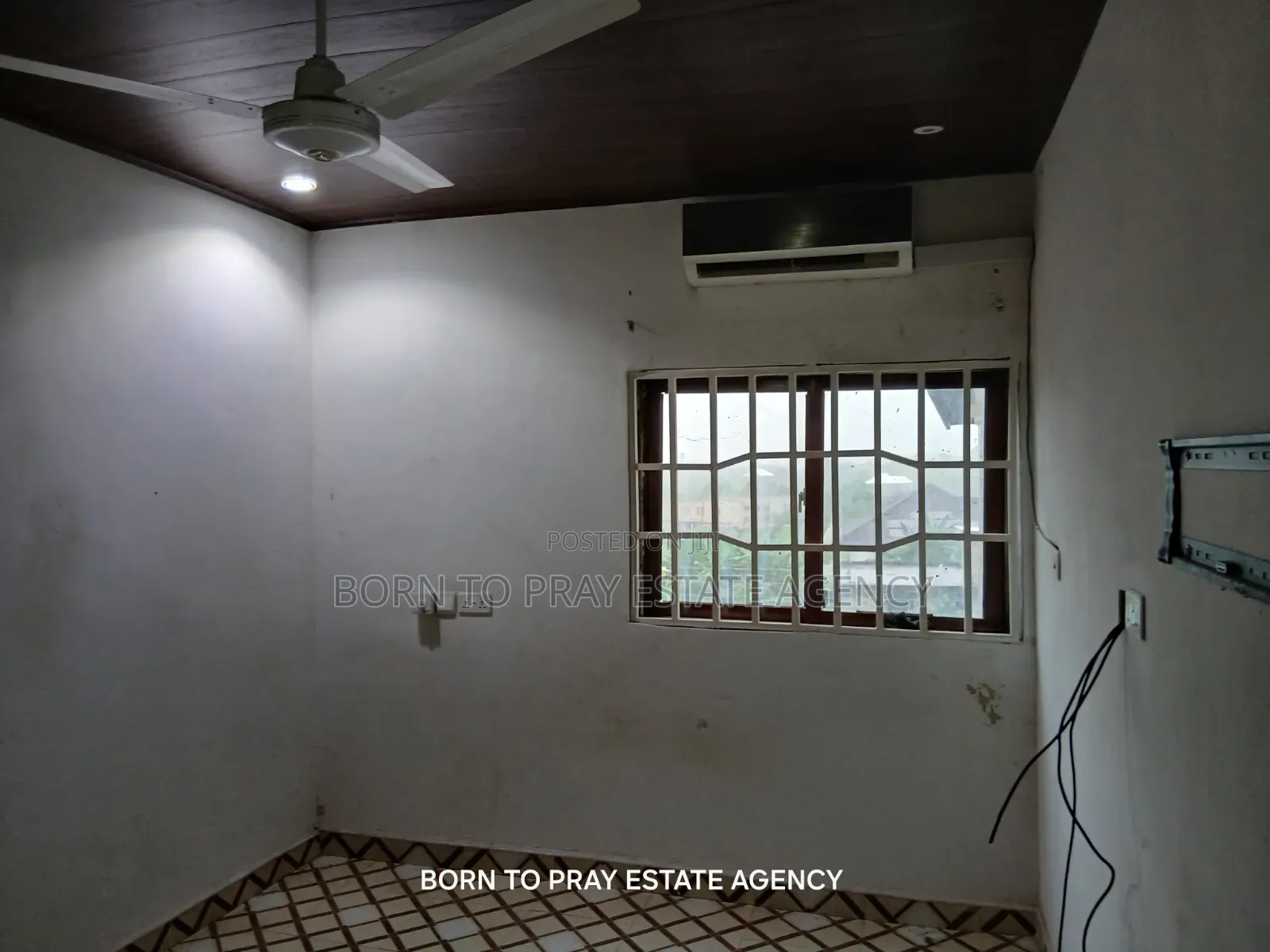 2bdrm Apartment in Born To Pray Estate, Ejisu-Juaben Municipal for rent
