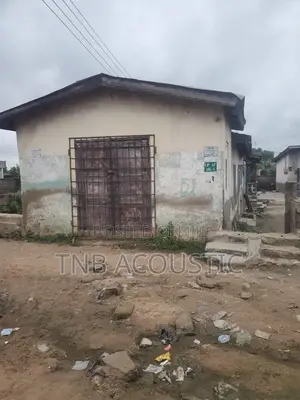 3bdrm House in Adade for sale