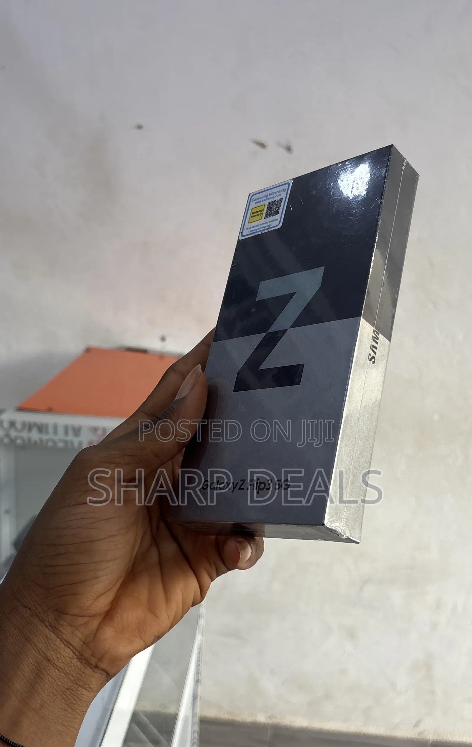 New Samsung Galaxy Z Flip3 5G 256 GB Black