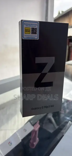 New Samsung Galaxy Z Flip3 5G 256 GB Black