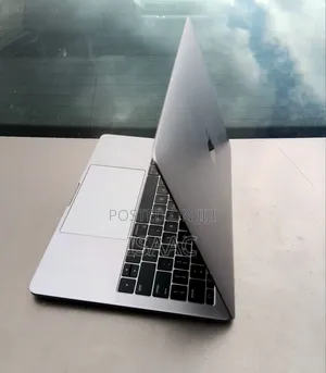 Laptop Apple MacBook Pro 2019 8GB Intel Core i5 SSD 256GB