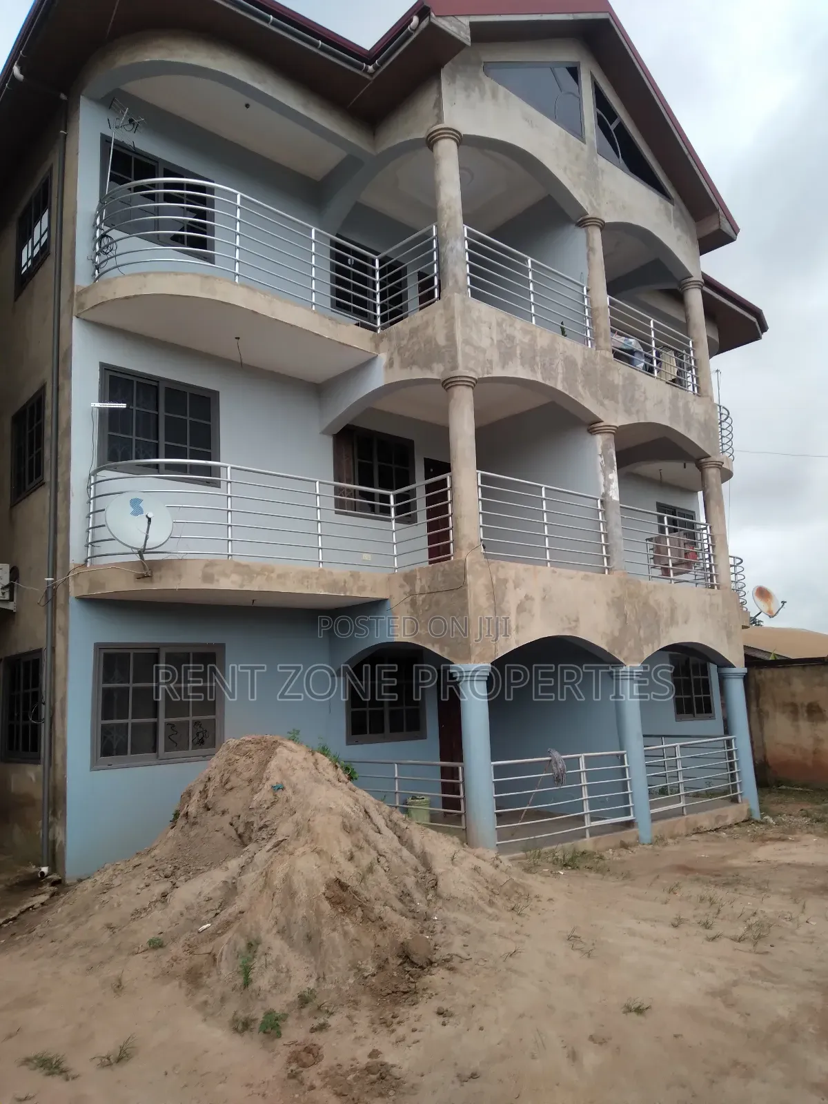 3bdrm Apartment in Ofankor for rent