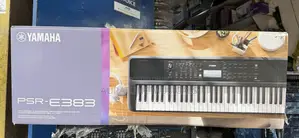 Yamaha PSR-E383 61-Key Portable Keyboard